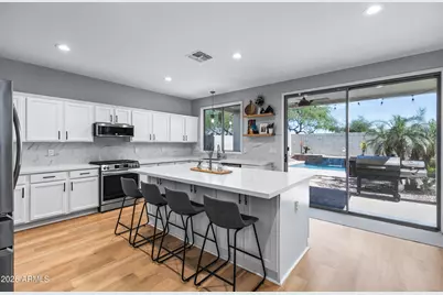 16615 S 27th Avenue, Phoenix, AZ 85045 - Photo 9