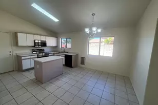 15204 W Honeysuckle Ln, Surprise, AZ 85374 - Photo 7