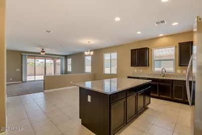41329 W Curtis Lane, Maricopa, AZ 85138 - Photo 15