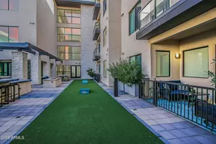 7300 E Earll Dr, Scottsdale, AZ 85251 - Photo 31