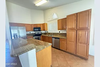 844 N Granite Street, Gilbert, AZ 85234 - Photo 5