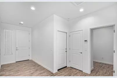 39112 N 9th Avenue, Phoenix, AZ 85086 - Photo 9