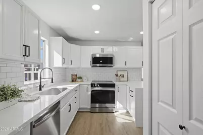 9308 E Citrus Lane N, Sun Lakes, AZ 85248 - Photo 13