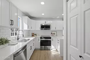 9308 E Citrus Ln N, Sun Lakes, AZ 85248 - Photo 13