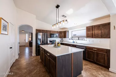 27824 N 26th Avenue, Phoenix, AZ 85085 - Photo 5