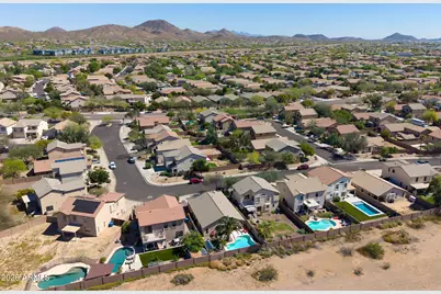 27824 N 26th Avenue, Phoenix, AZ 85085 - Photo 23