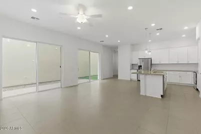 265 E Balsam Drive, Chandler, AZ 85286 - Photo 5