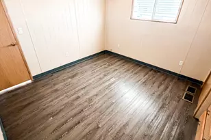 7300 N 51st Ave, Glendale, AZ 85301 - Photo 23