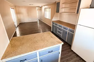 7300 N 51st Ave, Glendale, AZ 85301 - Photo 11