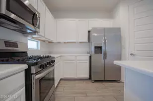 3719 S 63rd Dr, Phoenix, AZ 85043 - Photo 9