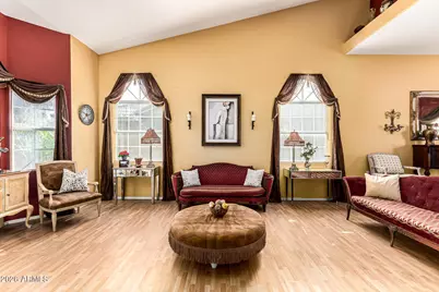 2042 E Dias Drive, Gilbert, AZ 85234 - Photo 11