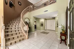 2042 E Dias Dr, Gilbert, AZ 85234 - Photo 7