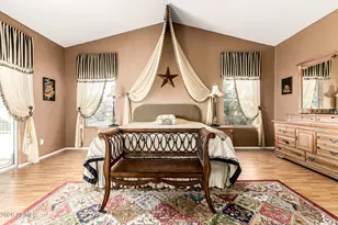 2042 E Dias Dr, Gilbert, AZ 85234 - Photo 23