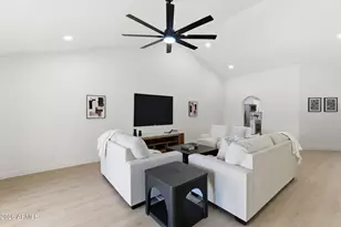 9408 W Morrow Dr, Peoria, AZ 85382 - Photo 5