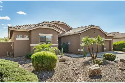 3939 E Dubois Avenue, Gilbert, AZ 85298 - Photo 3