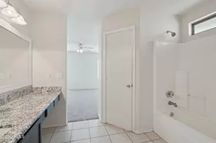 3145 W Zachary Dr, Phoenix, AZ 85027 - Photo 13