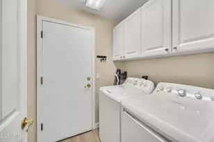 4629 E Gold Poppy Way, Phoenix, AZ 85044 - Photo 25