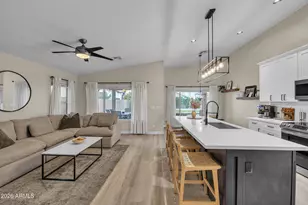 4629 E Gold Poppy Way, Phoenix, AZ 85044 - Photo 7