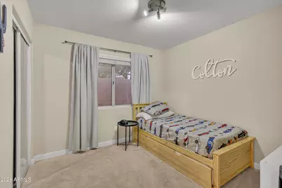 4629 E Gold Poppy Way, Phoenix, AZ 85044 - Photo 21