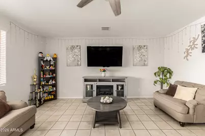 5628 N 109th Avenue, Phoenix, AZ 85037 - Photo 7