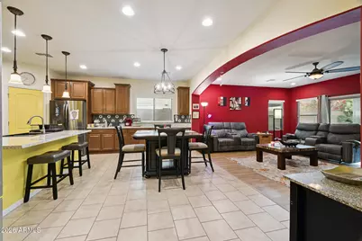 7090 W Candlewood Way, Florence, AZ 85132 - Photo 11