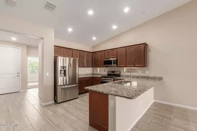 12436 W Myrtle Court, Glendale, AZ 85307 - Photo 7