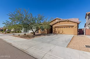 12436 W Myrtle Ct, Glendale, AZ 85307 - Photo 5