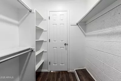 3810 N Maryvale Parkway #2020, Phoenix, AZ 85031 - Photo 13