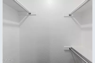 3810 N Maryvale Parkway #2020, Phoenix, AZ 85031 - Photo 17