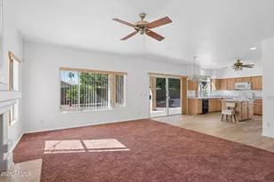 4421 E Rocky Slope Dr, Phoenix, AZ 85044 - Photo 15