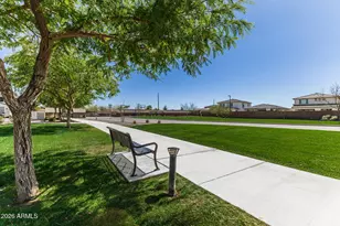 1478 E Lodgepole Dr, Gilbert, AZ 85298 - Photo 51