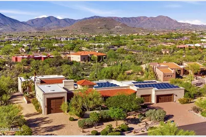 8944 E Lazywood Place, Carefree, AZ 85377 - Photo 1