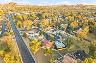 611 W Gibraltar Ln, Phoenix, AZ 85023 - Photo 37