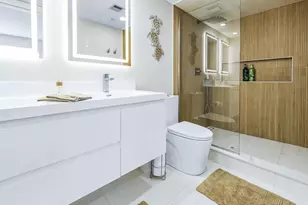 11333 N 92nd St, Scottsdale, AZ 85260 - Photo 9