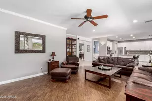 8374 W Rosewood Ln, Peoria, AZ 85383 - Photo 11