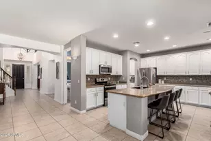 8374 W Rosewood Ln, Peoria, AZ 85383 - Photo 13