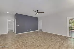 210 W Sunland Ave, Phoenix, AZ 85041 - Photo 9