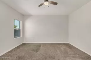 210 W Sunland Ave, Phoenix, AZ 85041 - Photo 15