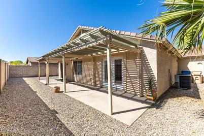 727 E Long Avenue, Buckeye, AZ 85326 - Photo 33