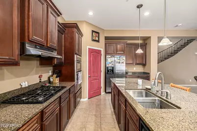 29076 N 69th Drive, Peoria, AZ 85383 - Photo 5