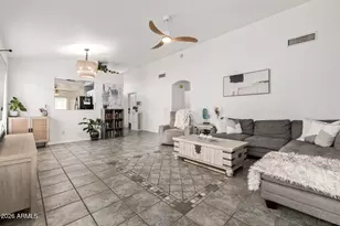 6614 W Desert Hollow Dr, Phoenix, AZ 85083 - Photo 3