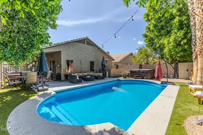 6614 W Desert Hollow Drive, Phoenix, AZ 85083 - Photo 1