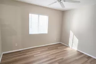 697 W Golden St, Gilbert, AZ 85233 - Photo 19