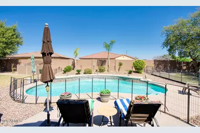 19326 W Medlock Drive, Litchfield Park, AZ 85340 - Photo 33