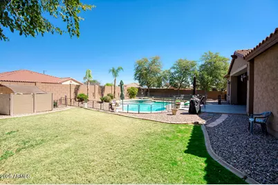 19326 W Medlock Drive, Litchfield Park, AZ 85340 - Photo 37