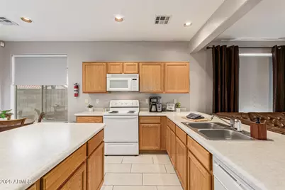 7007 E Keats Avenue, Mesa, AZ 85209 - Photo 13