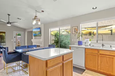 172 W Shannon Street, Gilbert, AZ 85233 - Photo 13