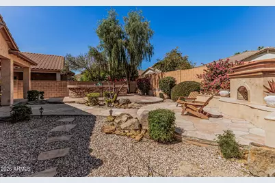 5308 W Desert Hollow Drive, Phoenix, AZ 85083 - Photo 31