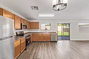 43782 W Sagebrush Trail, Maricopa, AZ 85138 - Photo 11