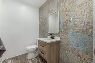 1106 N Center St, Mesa, AZ 85201 - Photo 31